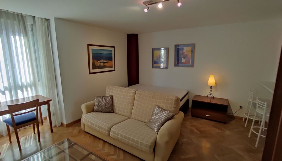 Apartamento de alquiler en Calle de la Infanta Mercedes, 111, Castillejos - Cuzco - Imagen 2