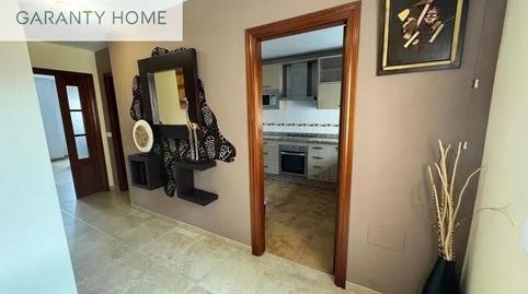 Foto 2 de Piso de alquiler en Parque Victoria Eugenia, Málaga Capital