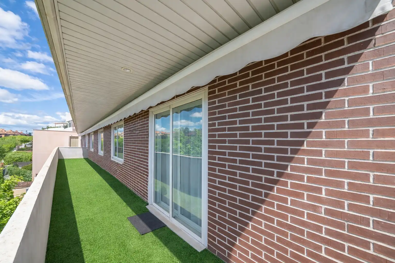 Exterior view of Flat for sale in Boadilla del Monte  with Air Conditioner, Heating and Storage room
