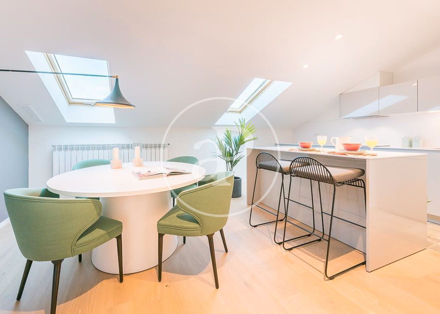 Dining room of Flat for sale in  Madrid Capital  with Air Conditioner, Heating and Furnished