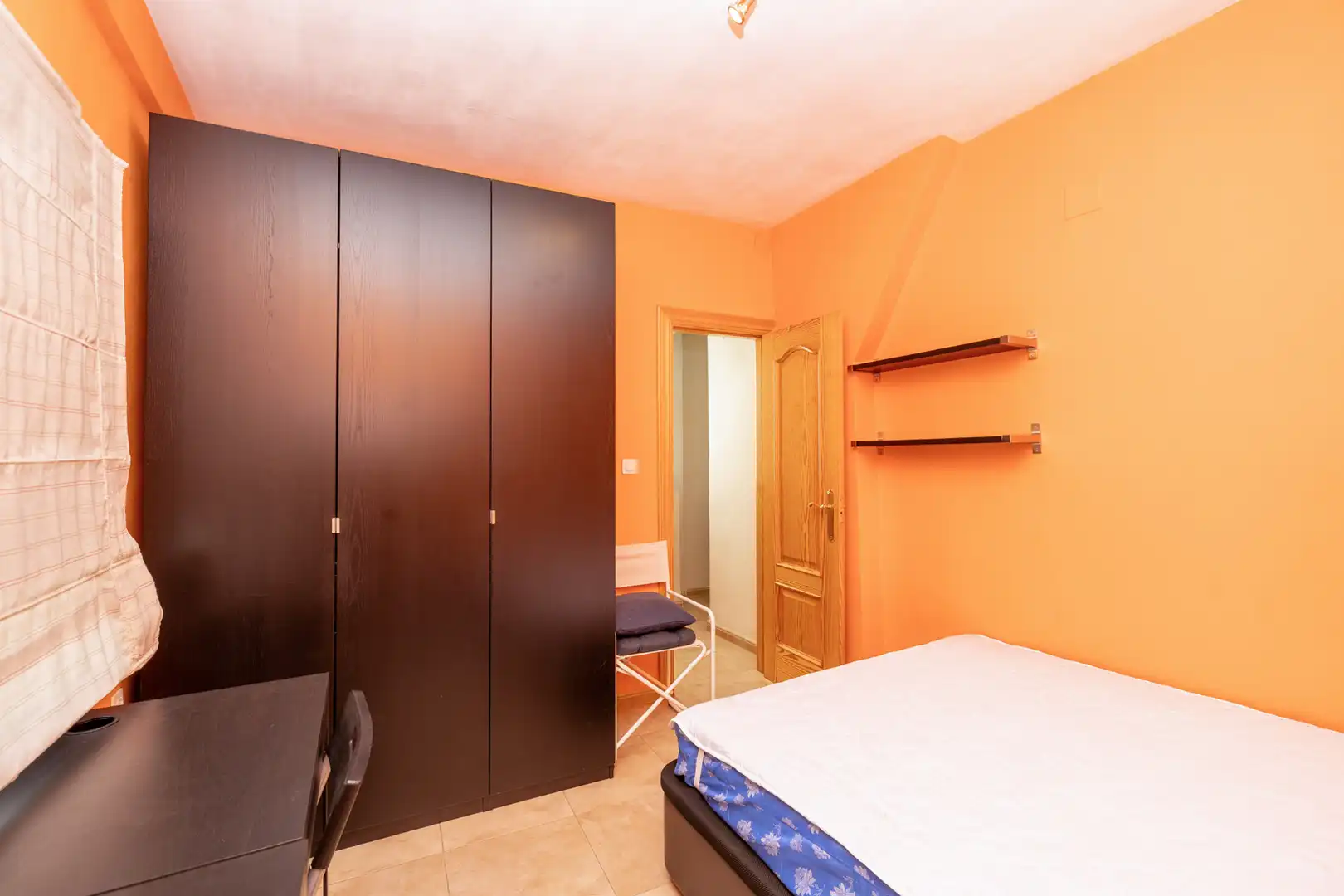 Bedroom of Flat for rent in Granada  with Air Conditioner, Furnished and Washing machine
