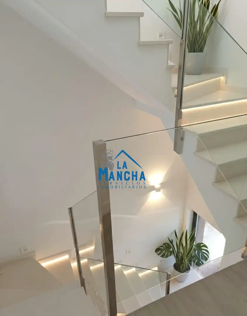 Houses for sale in Albacete  with Terrace, Swimming Pool and Furnished
