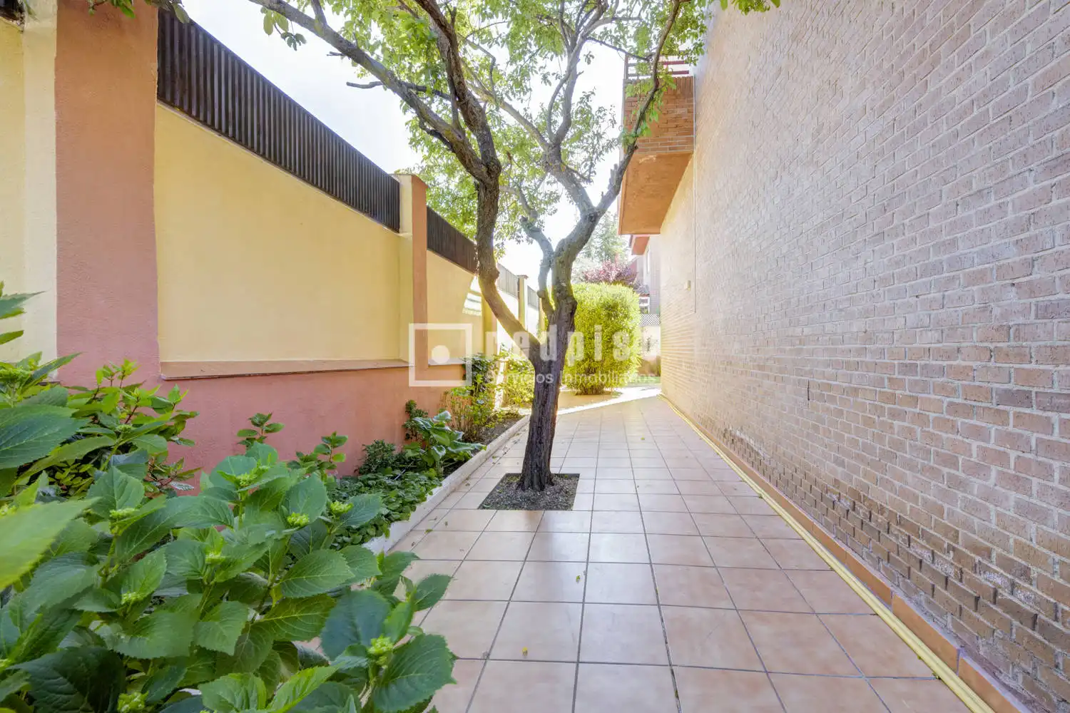 Exterior view of Houses for sale in Pozuelo de Alarcón  with Air Conditioner, Heating and Parquet flooring