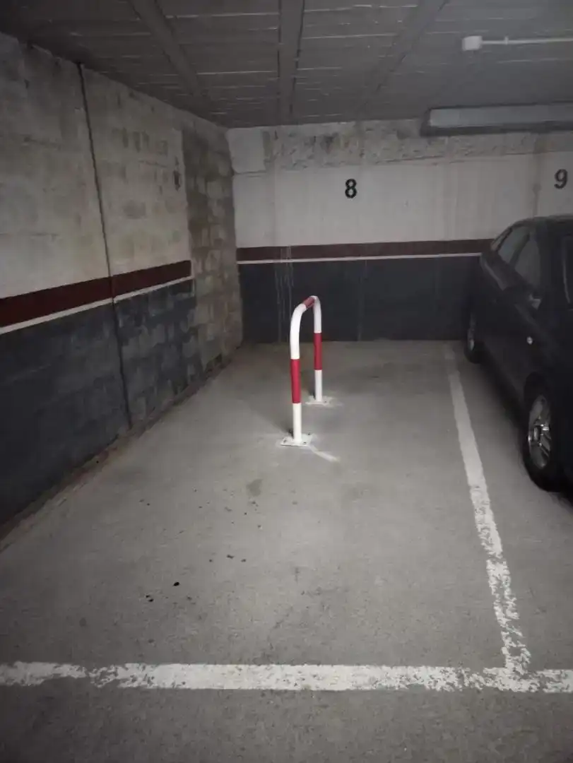 Parkplatz von Garage zur Miete in Vigo 