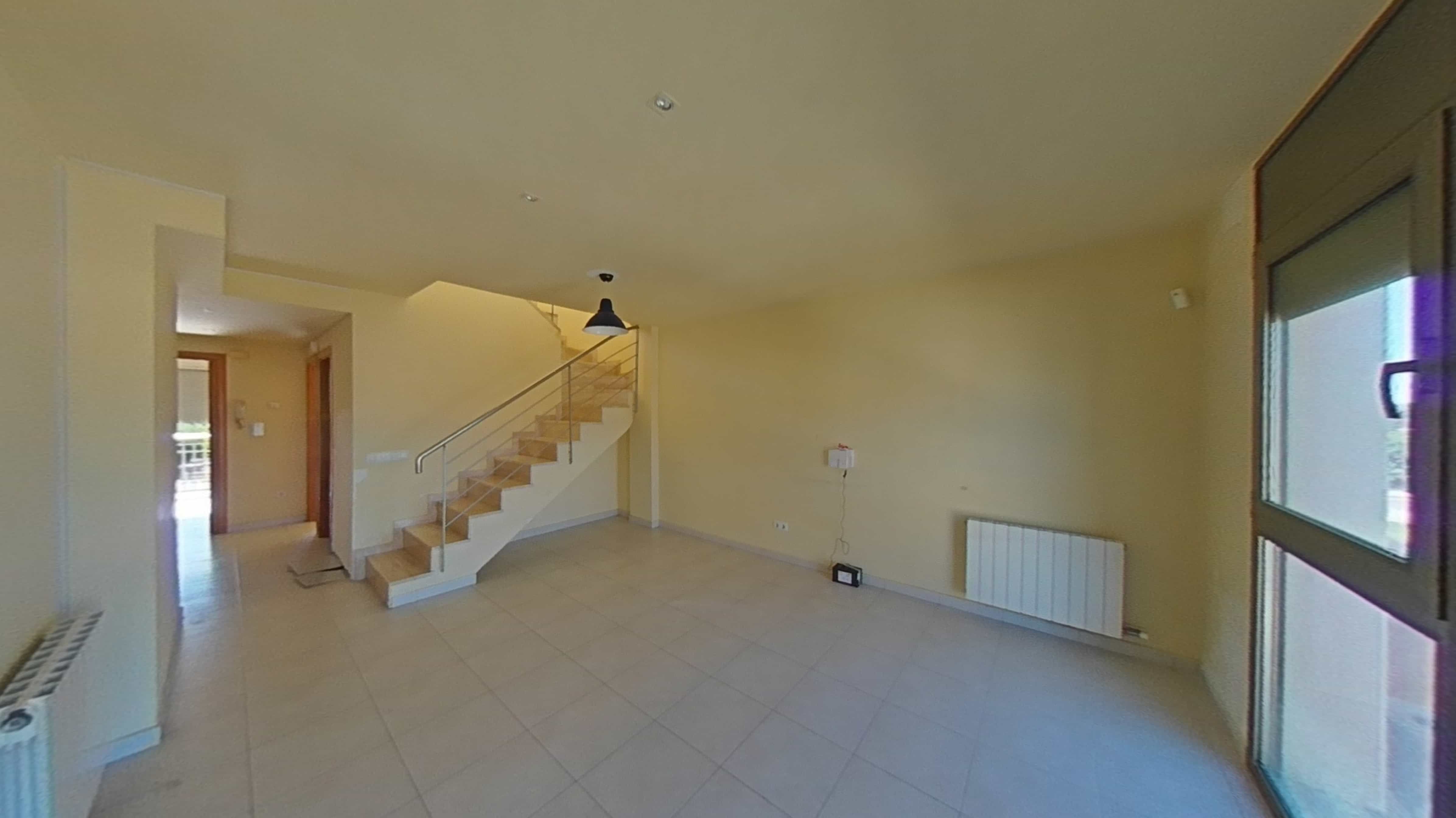 Duplex for sale in Santa Margarida I Els Monjos  with Heating, Terrace and Balcony