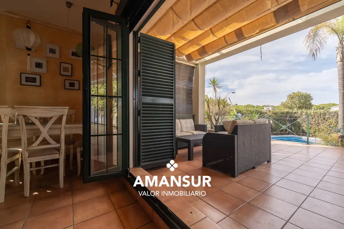 Terrace of Houses for sale in Punta Umbría  with Heating, Terrace and Swimming Pool