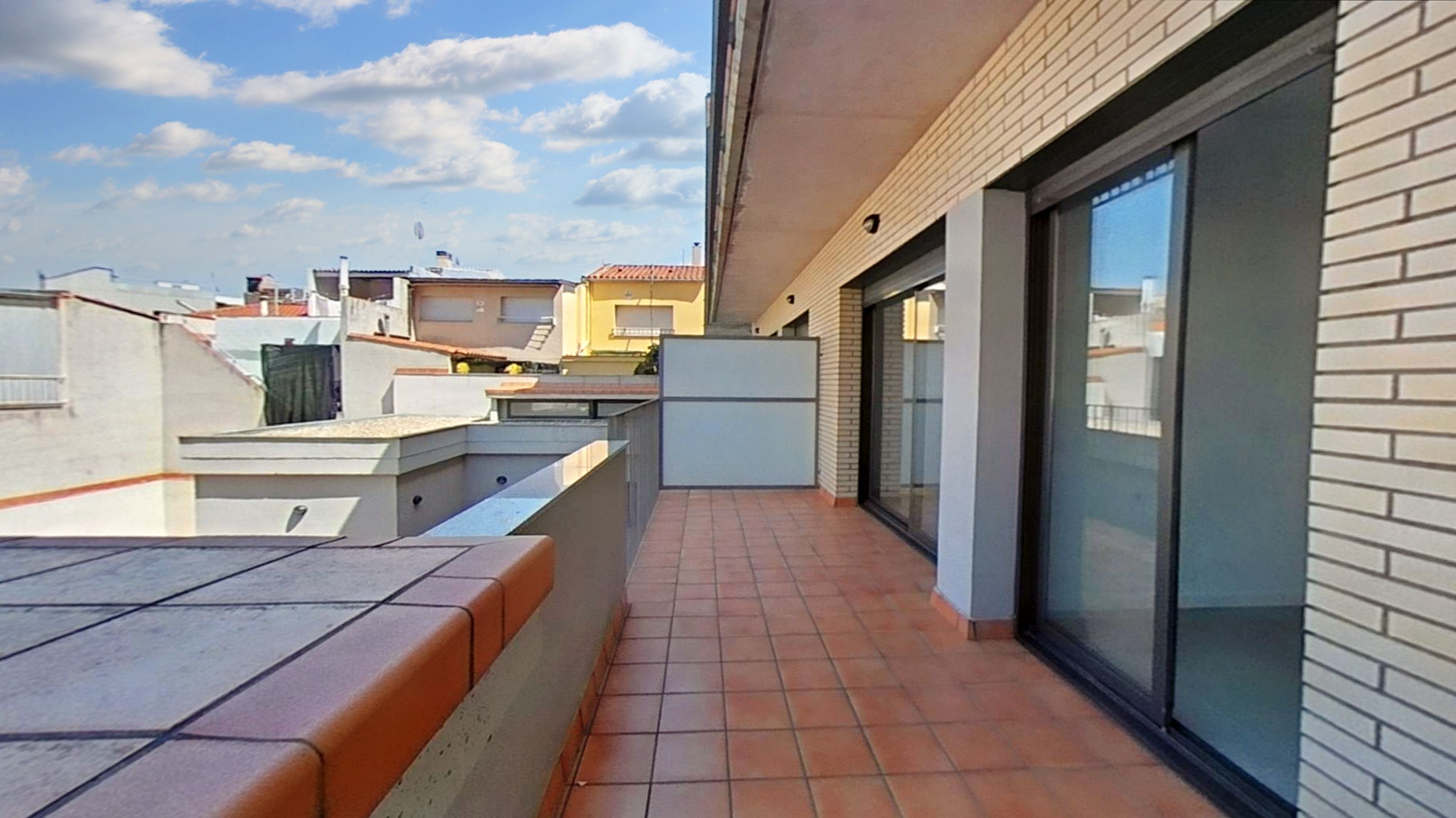 Terrassa de Pis de lloguer en Terrassa amb Calefacció, Terrassa i Forn