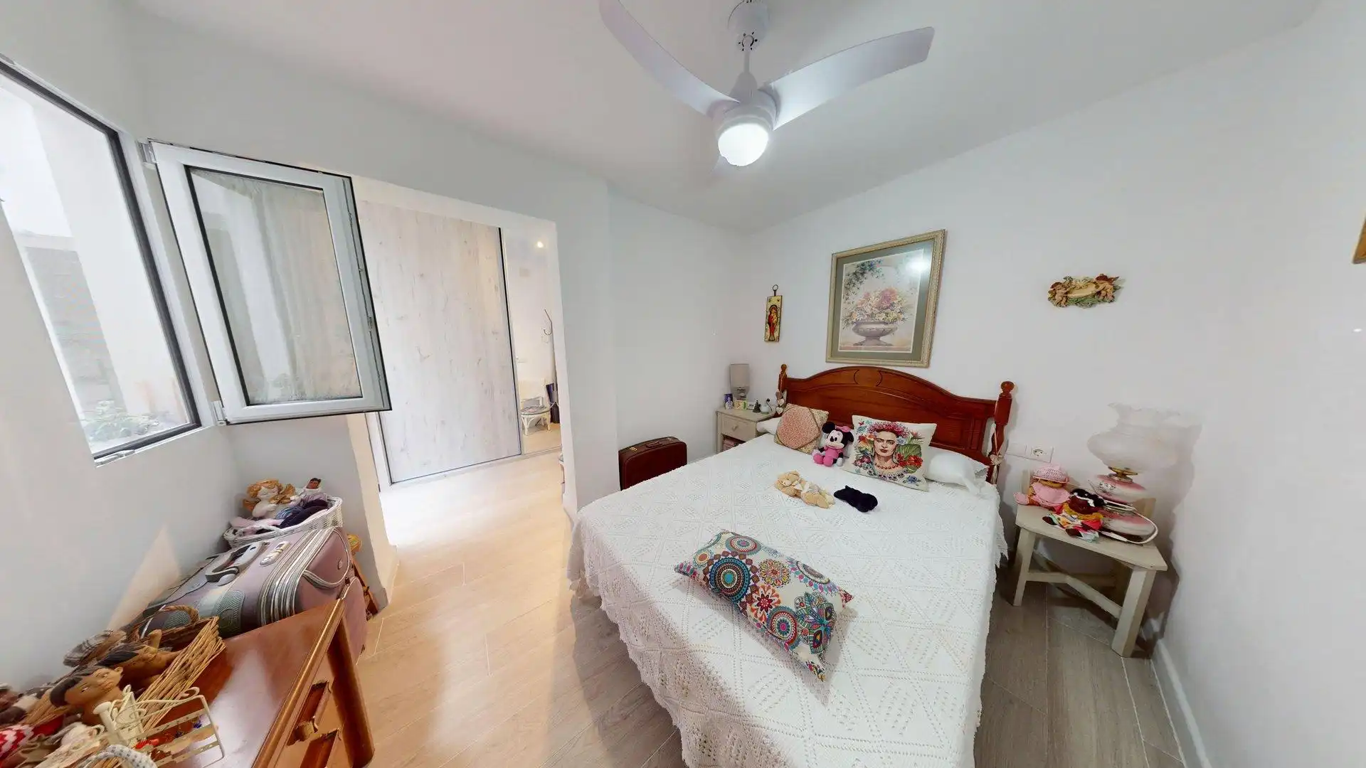 Habitación de Casa adosada en venta en Benalmádena con Calefacción, Jardín privado y Terraza