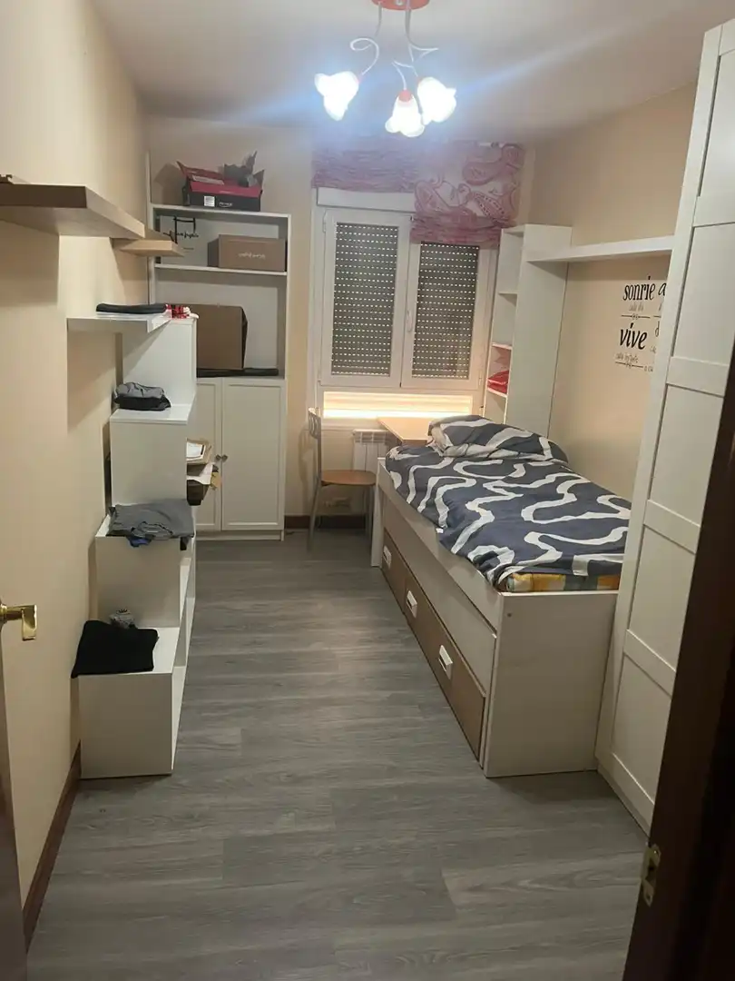 Habitación de Piso en venta en Ribafrecha con Calefacción, Trastero y Balcón