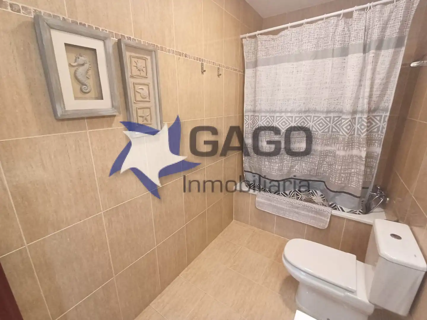 Baño de Ático de alquiler en Córdoba con Aire acondicionado, Calefacción y Terraza