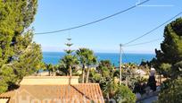 Vista exterior de Casa o xalet en venda en Calpe / Calp amb Aire condicionat, Jardí privat i Terrassa