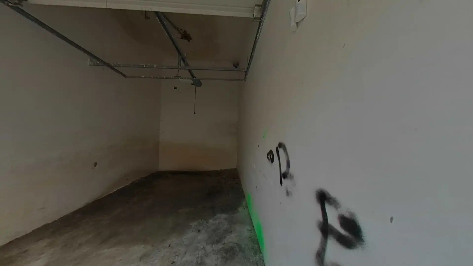 Garage for sale in Alzira