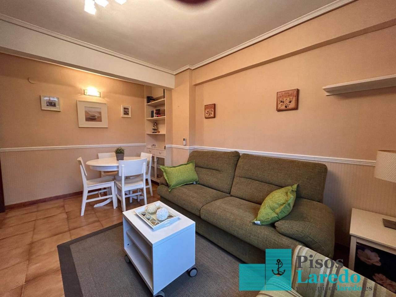 Piso en venta en Avenida Francia, El Puntal