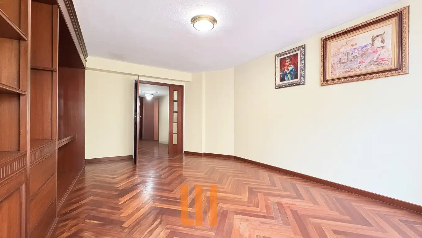 Piso en venta en Avenida Arteixo, 11, Someso - Matogrande