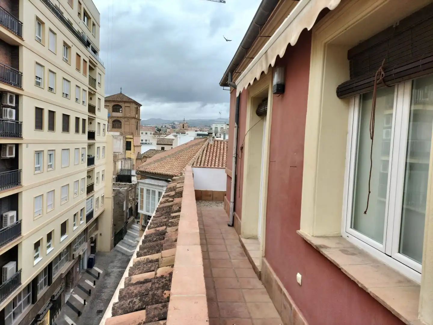 Außenansicht von Dachboden zur Miete in Málaga mit Klimaanlage und Terrasse
