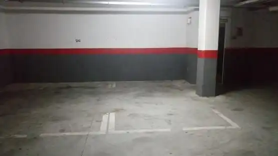 Parking de Piso en venta en Nerja con Calefacción, Terraza y Trastero