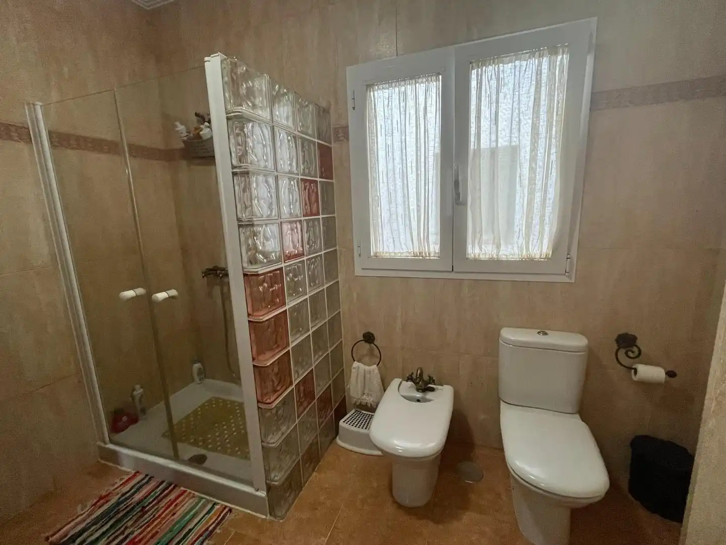 Baño de Piso en venta en Los Palacios y Villafranca con Trastero
