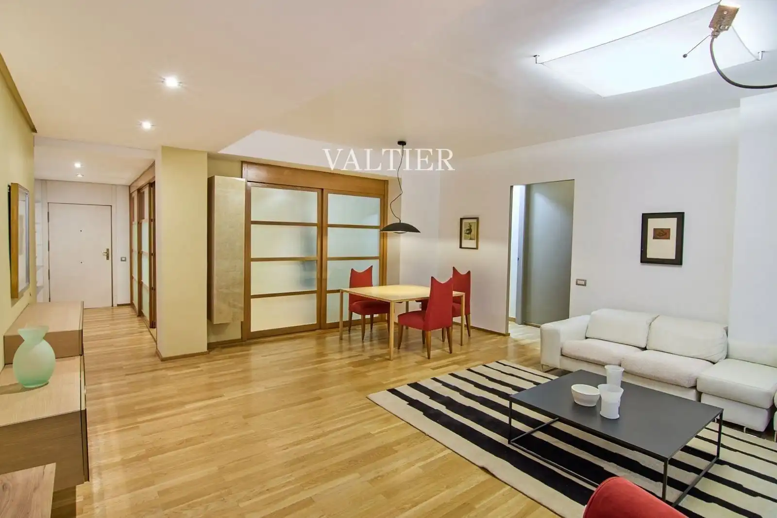 Sala de estar de Piso de alquiler en Madrid con Aire acondicionado, Calefacción y Terraza