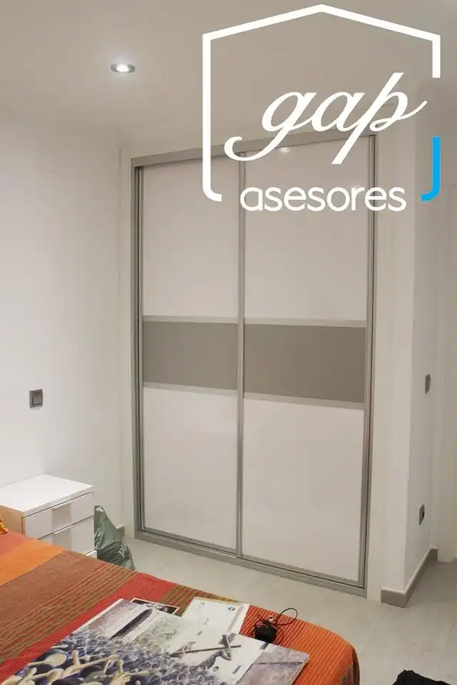 Bedroom of Flat for share in Centro