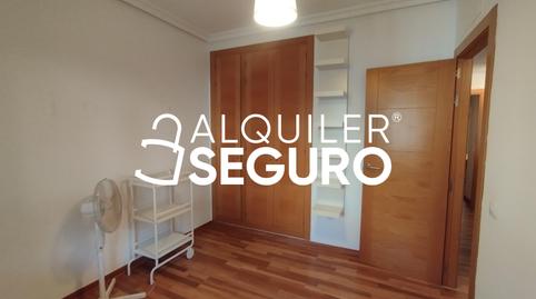 Photo 4 of Flat to rent in Narciso, Los Pacos, Málaga