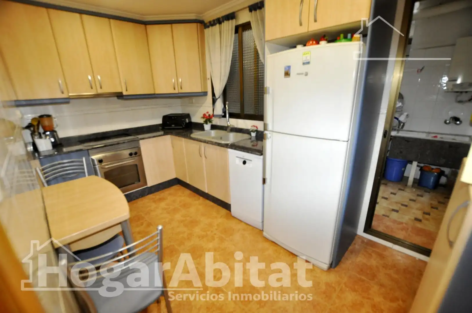Flat with terrace for sale in Calle Maestro Giner, imagen 7