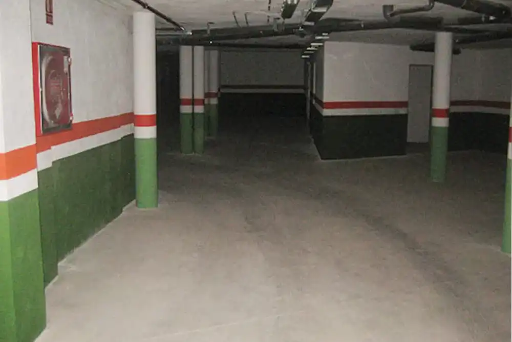 Aparcament en venda a Calle de los Condes de Oropesa, imagen 4