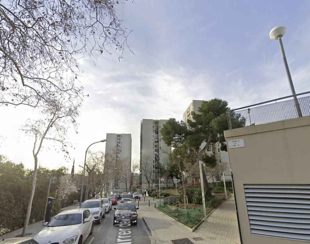 Exterior view of Flat for sale in  Barcelona Capital  with Balcony
