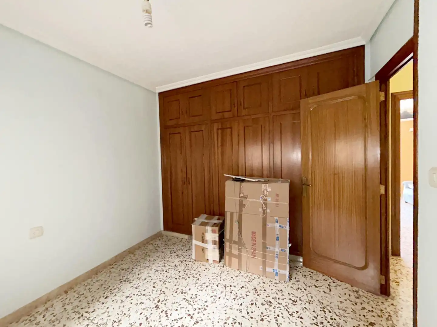 Piso de alquiler en Novelda con Aire acondicionado, Terraza y Alarma