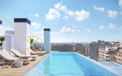 Piscina de Pis en venda en  Barcelona Capital amb Aire condicionat, Calefacció i Terrassa