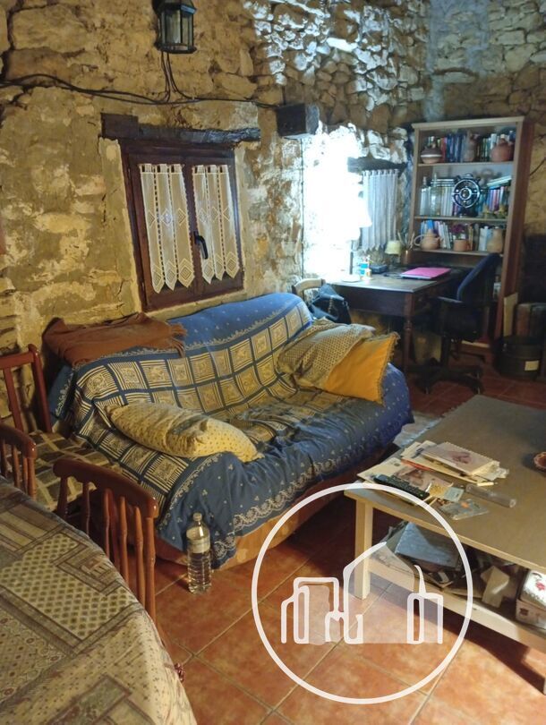 Dormitori de Casa adosada en venda en Villarcayo de Merindad de Castilla la Vieja amb Calefacció i Balcó