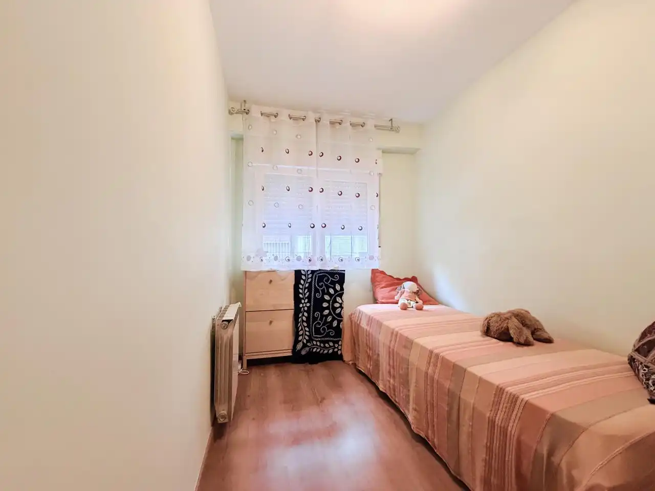 Bedroom of Flat for sale in Madrid  with Air Conditioner, Heating and Terrace