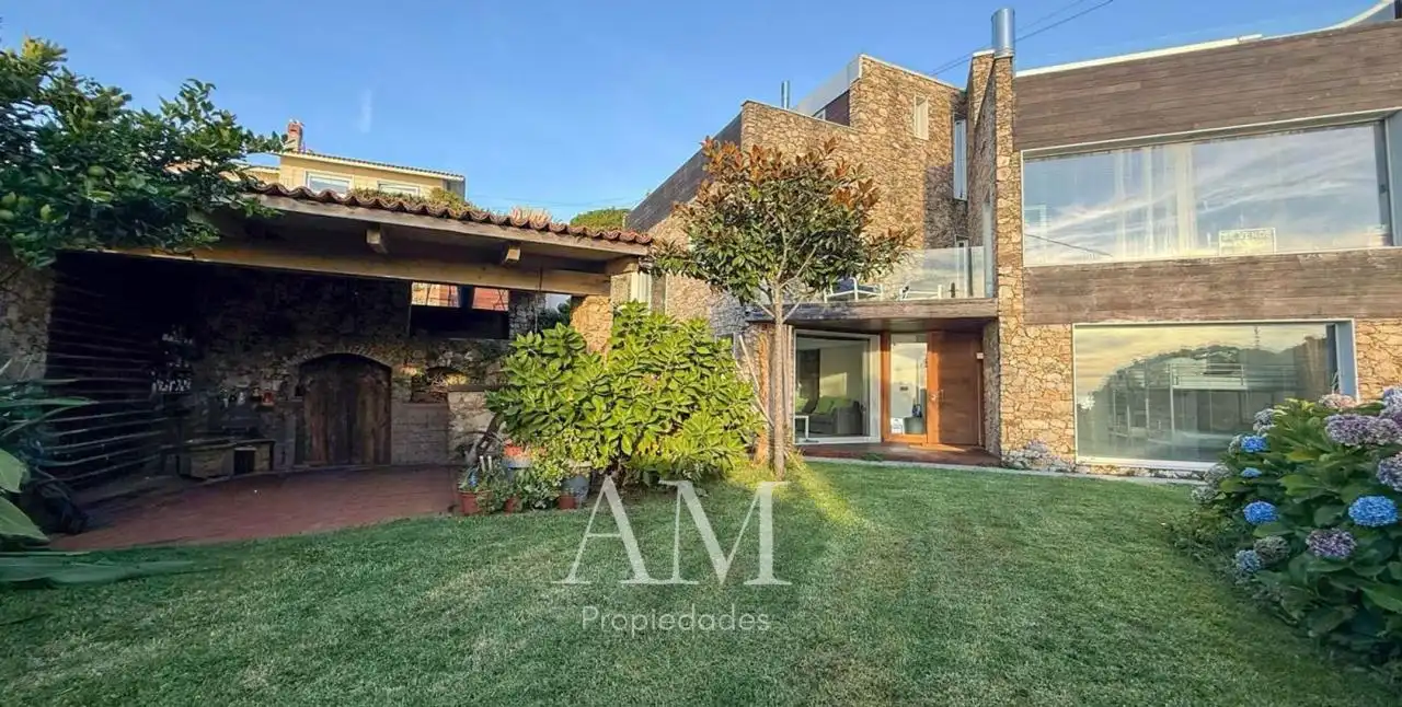 Garden of Houses for sale in A Guarda    with Heating, Private garden and Terrace