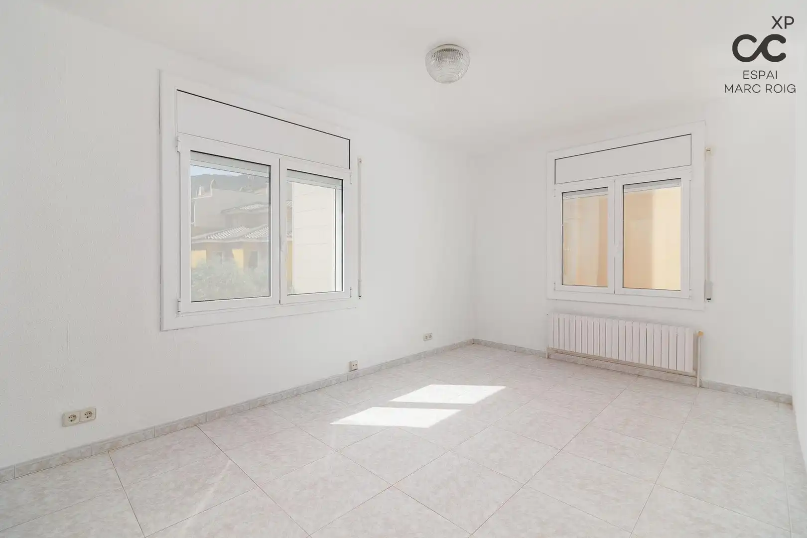 Casa amb terrassa en venda a Carrer FIGUERES, imagen 12