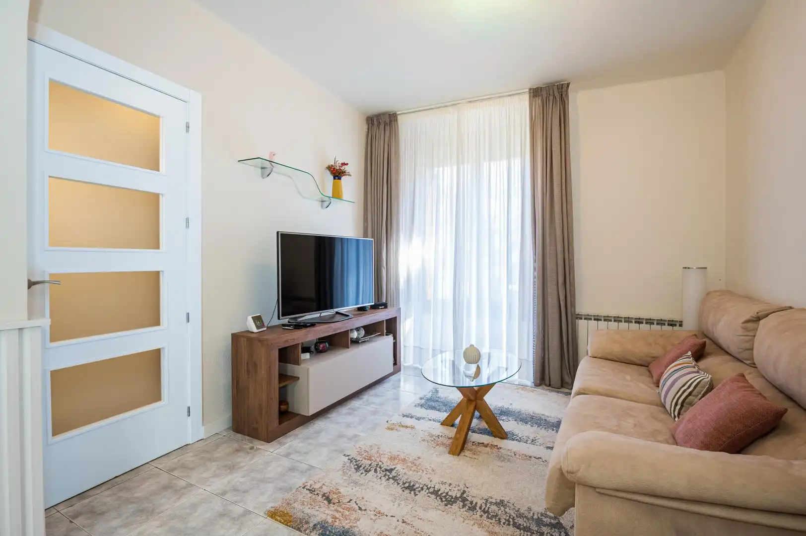 Sala d'estar de Casa o xalet en venda en Cunit amb Aire condicionat, Calefacció i Terrassa