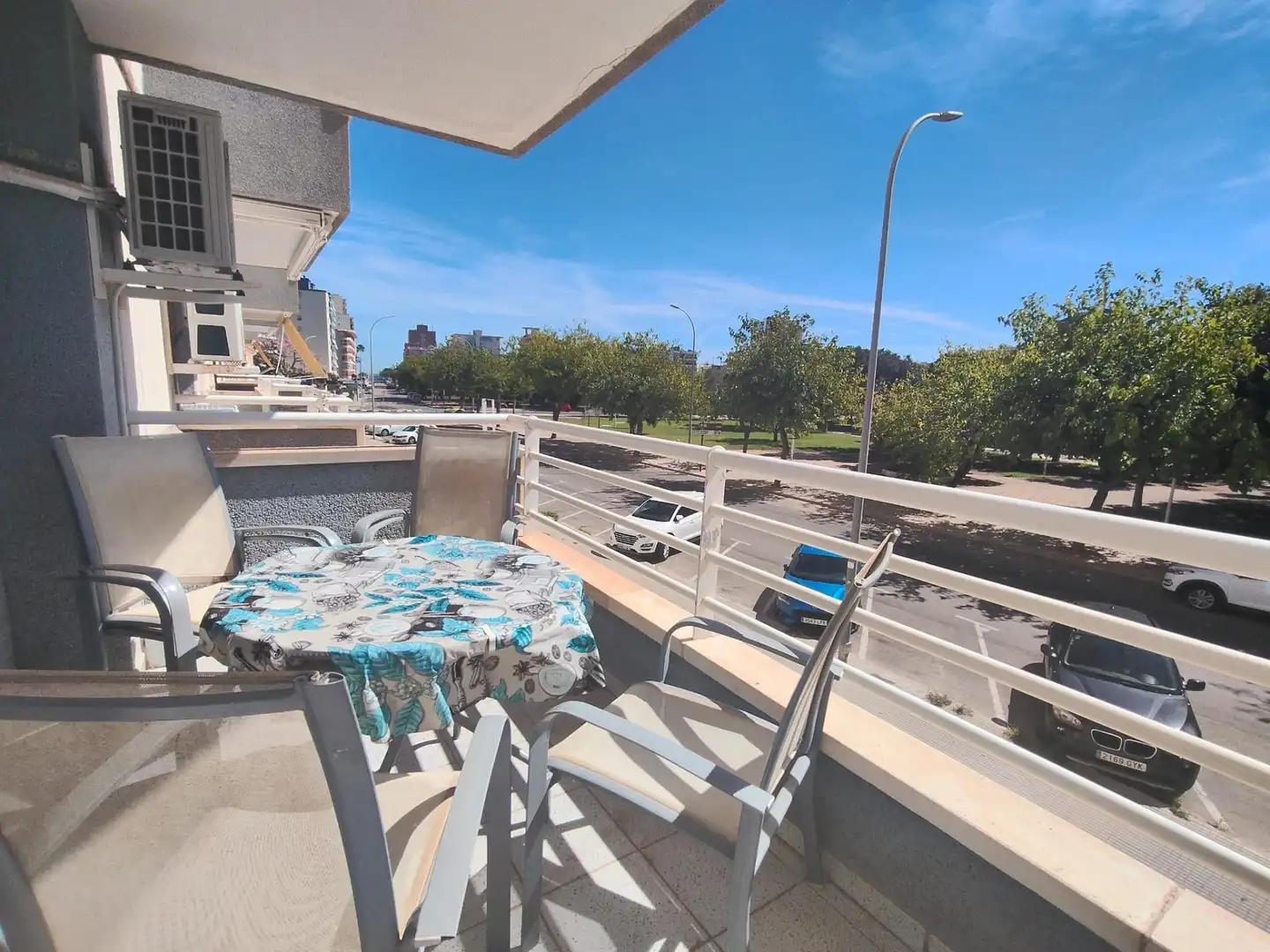 Apartamento con piscina en venta en Playa de Gandia, imagen 4
