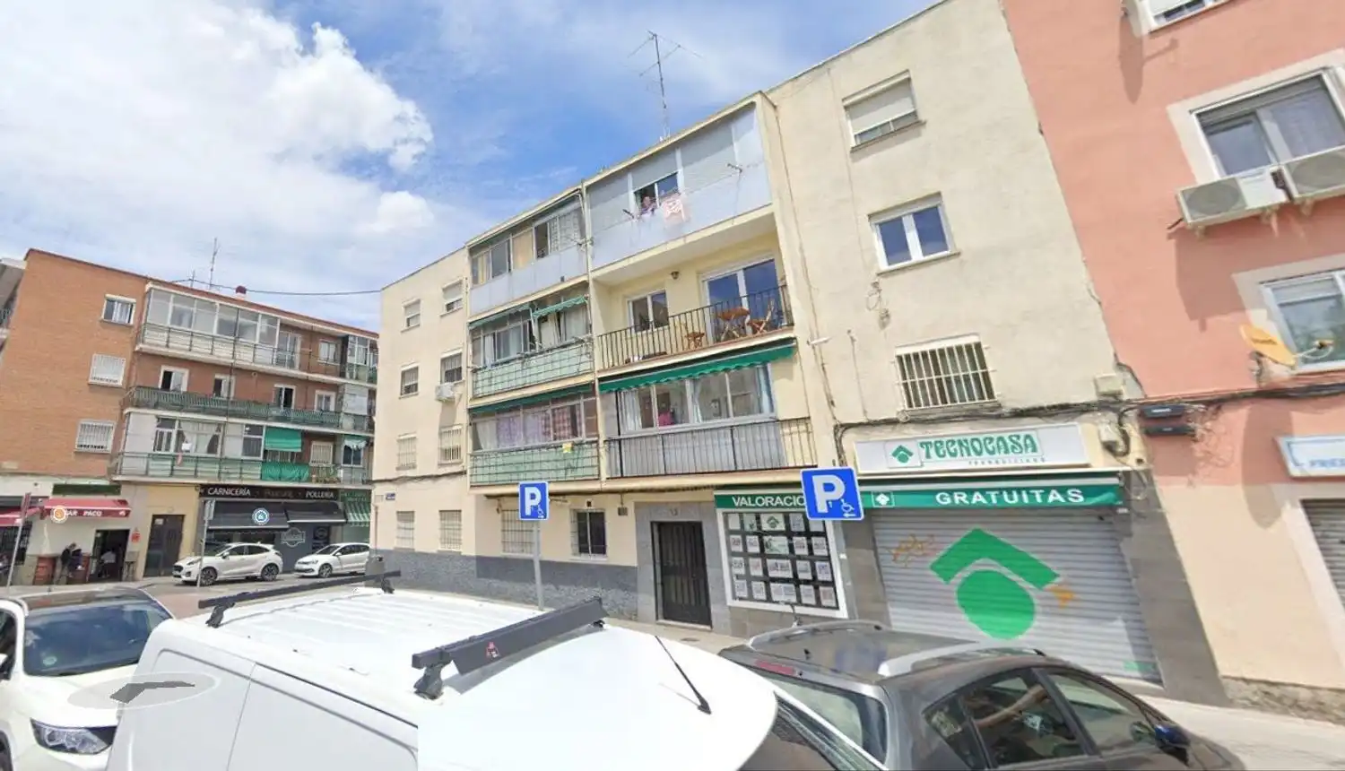Vista exterior de Piso en venta en Madrid