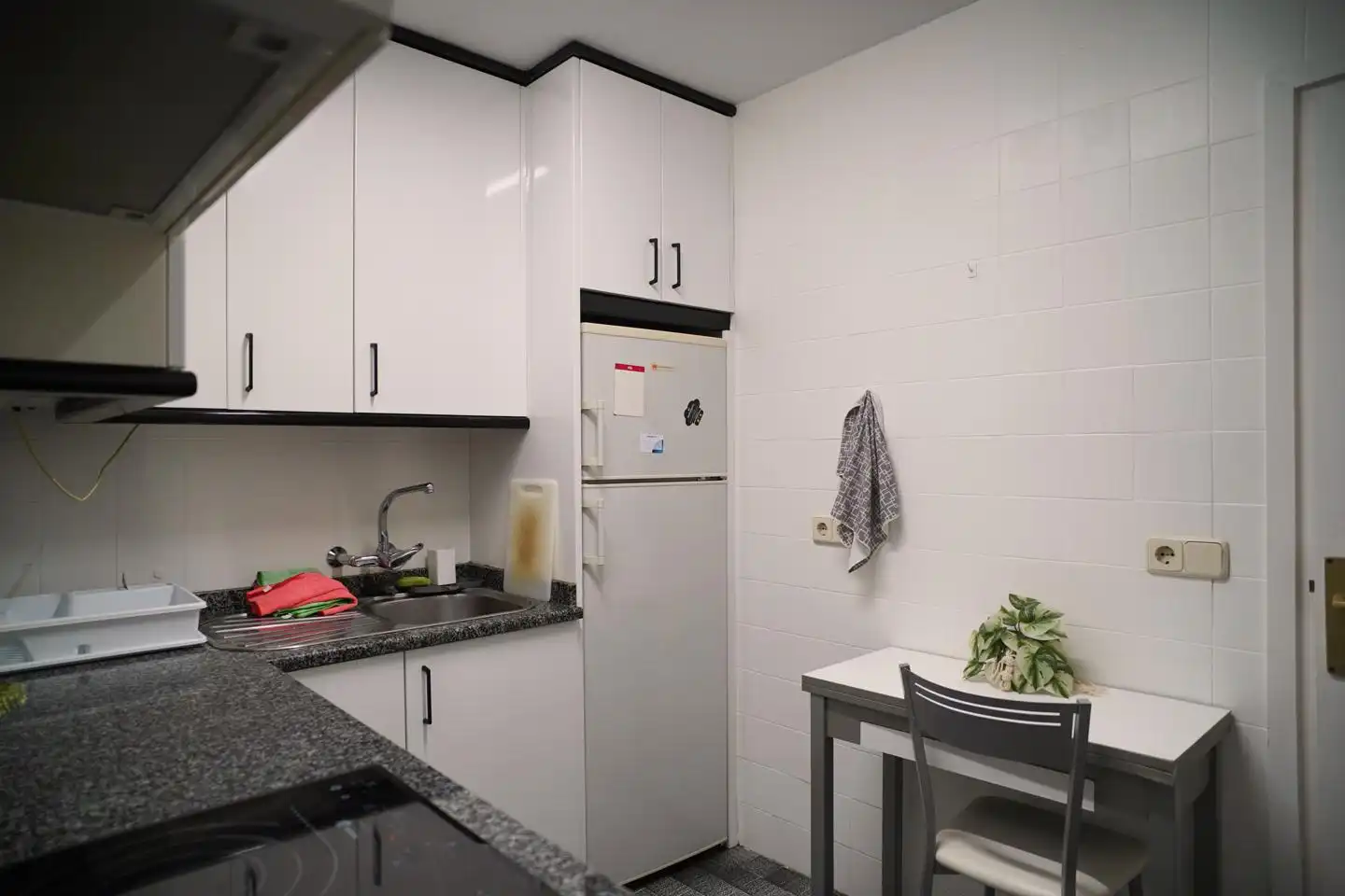 Cocina de Piso para compartir en Madrid con Aire acondicionado, Calefacción y Terraza