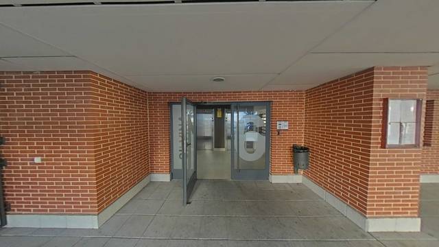 Piso en Venta en Calle de La Silvina en San Fermín