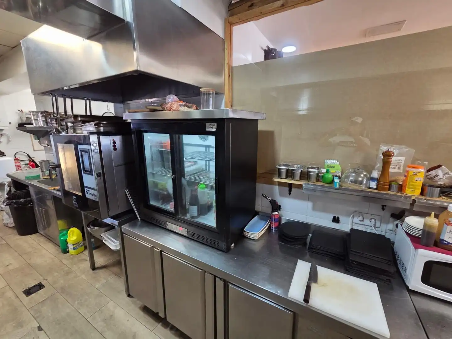 Business premises for transfer in El Puerto, imagen 48