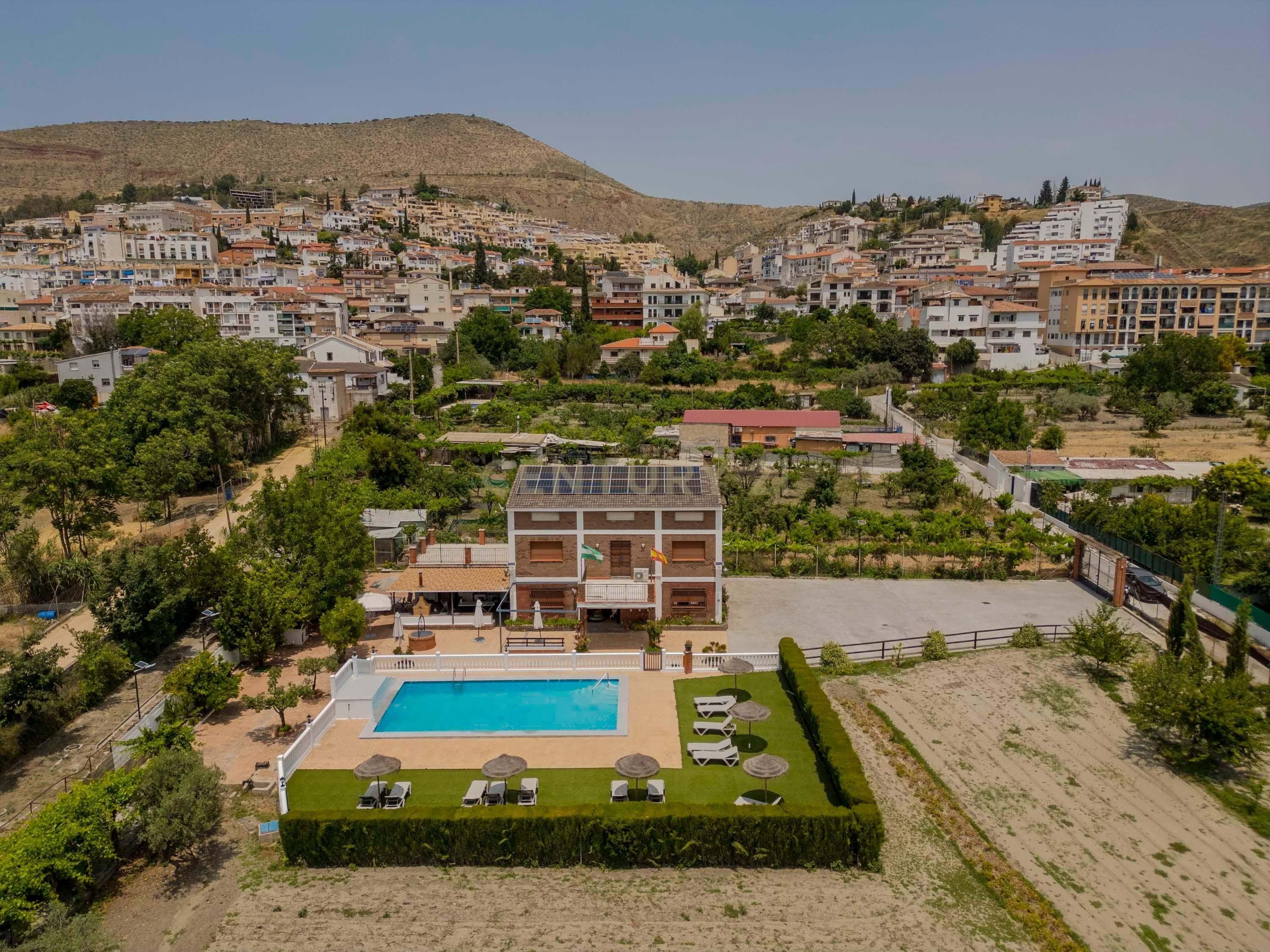 Vista exterior de Casa o chalet en venta en Cenes de la Vega con Aire acondicionado, Calefacción y Terraza