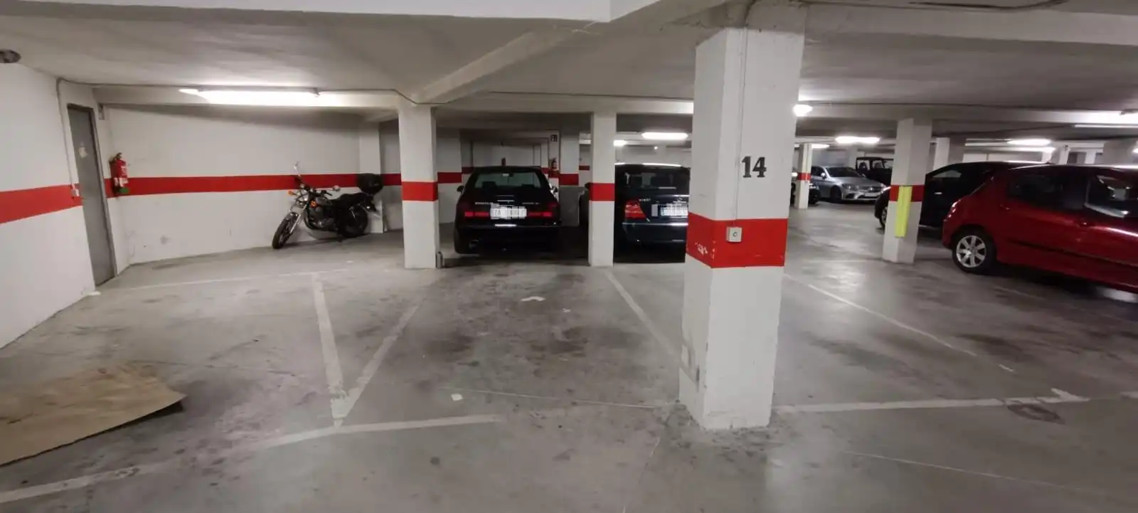 Parking of Flat for sale in Zamora Capital   with Heating, Storage room and Balcony