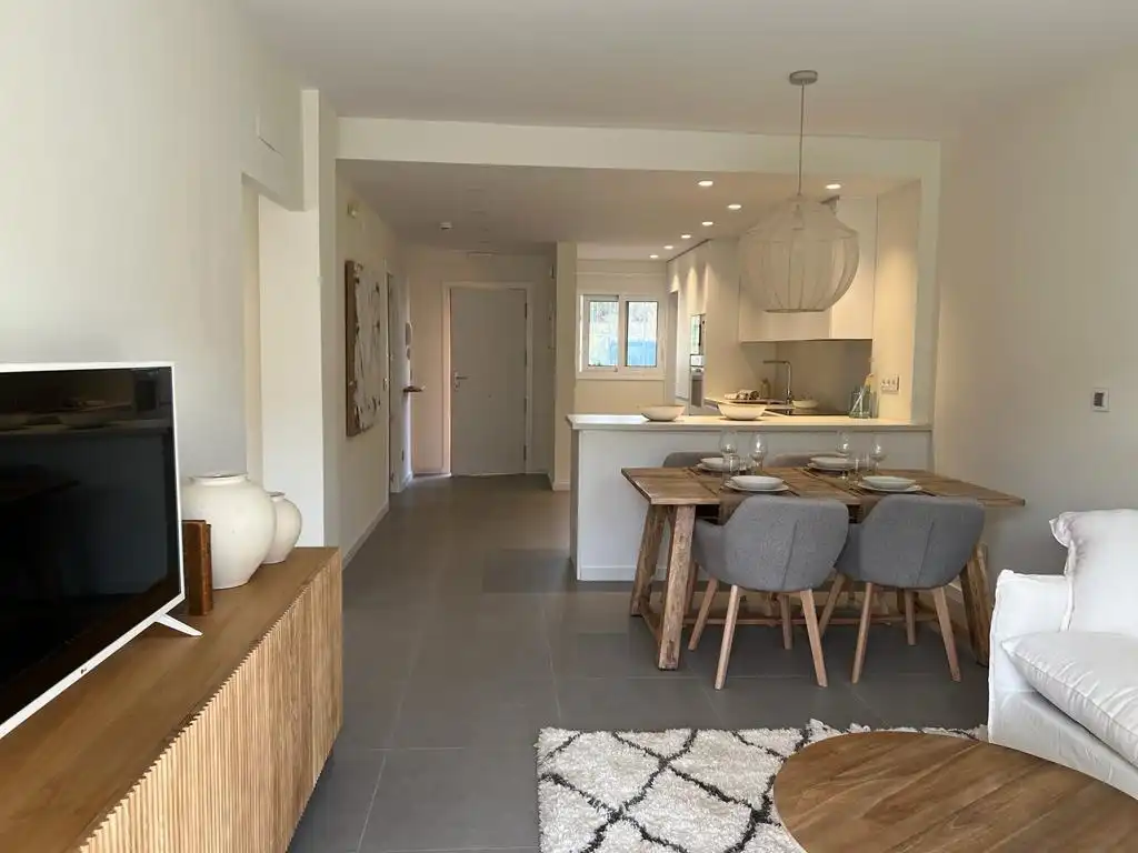 Cocina de Apartamento en venta en L'Alfàs del Pi con Aire acondicionado, Calefacción y Jardín privado