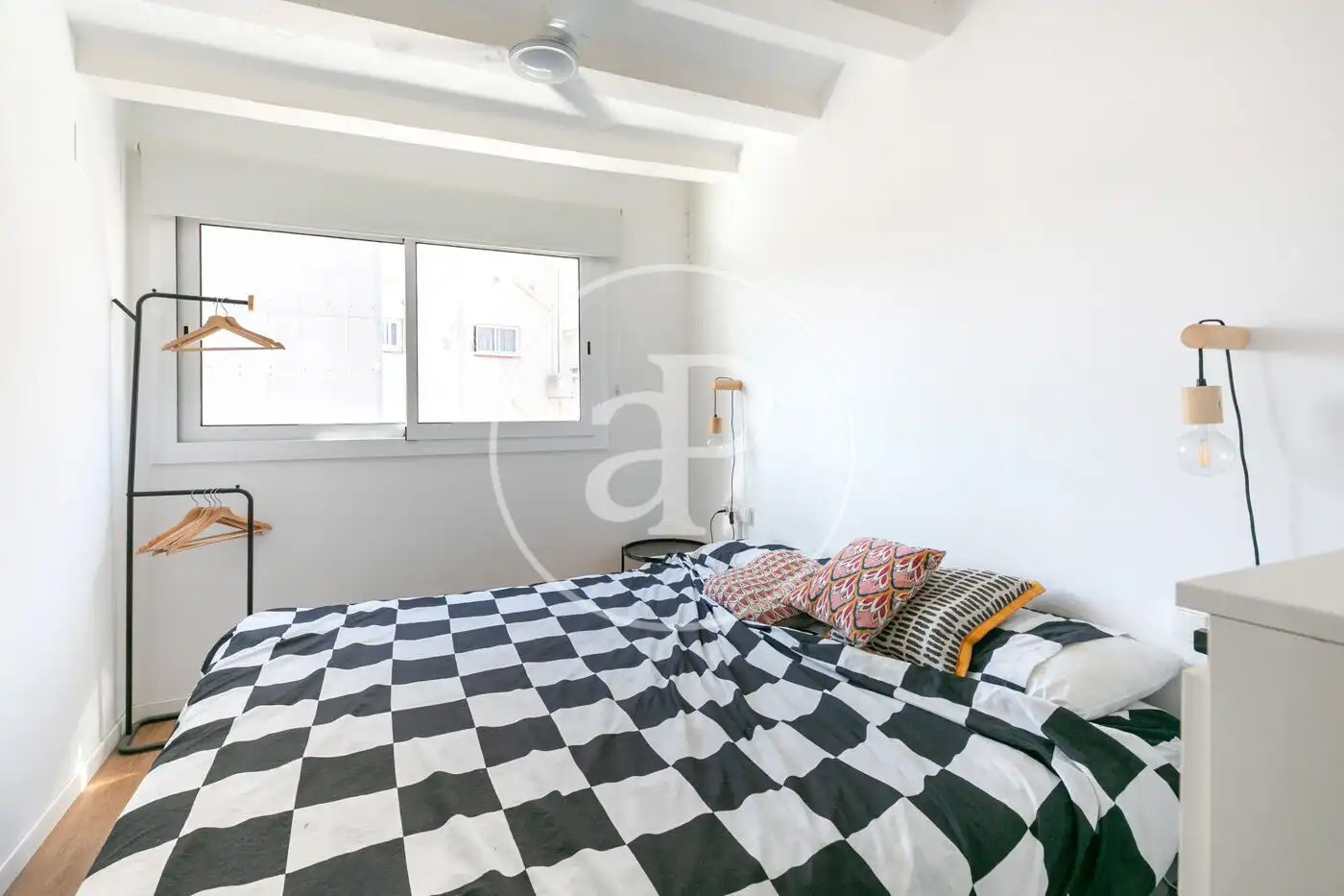 Bedroom of Flat for sale in Barcelona  with Heating and Furnished