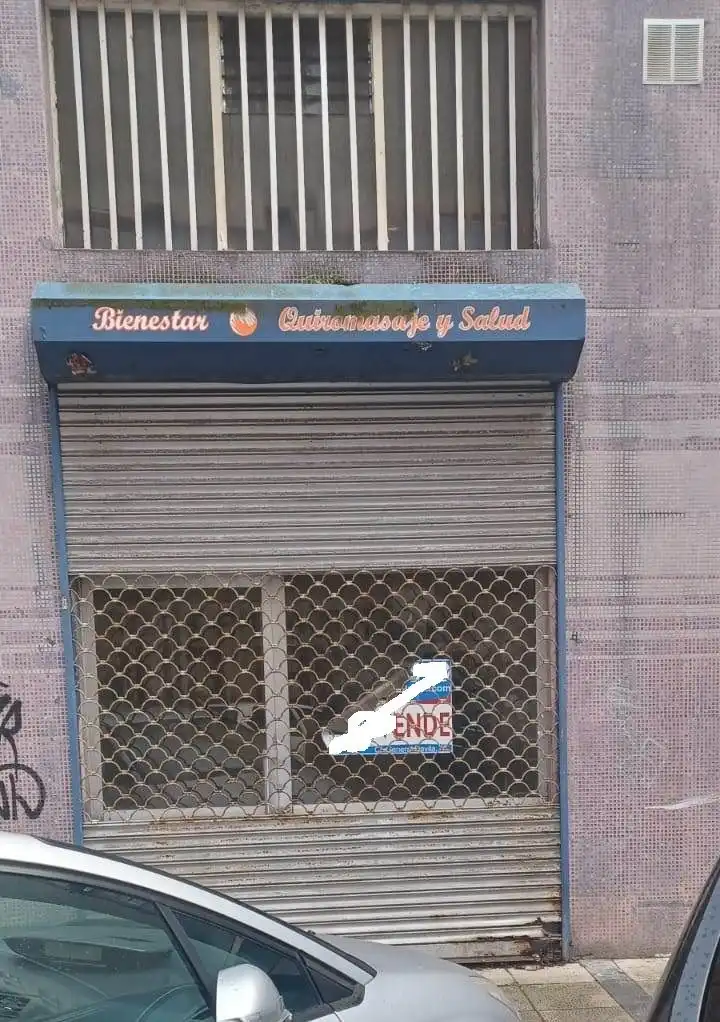 Local comercial en venta en Castilla - Hermida