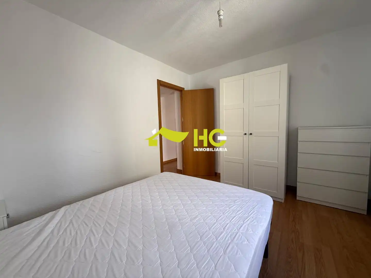 Bedroom of Flat for rent in Villaviciosa de Odón  with Air Conditioner, Heating and Furnished