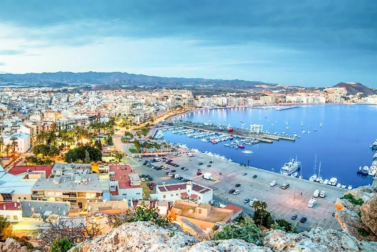 Vista exterior de Ático en venta en Águilas con Amueblado