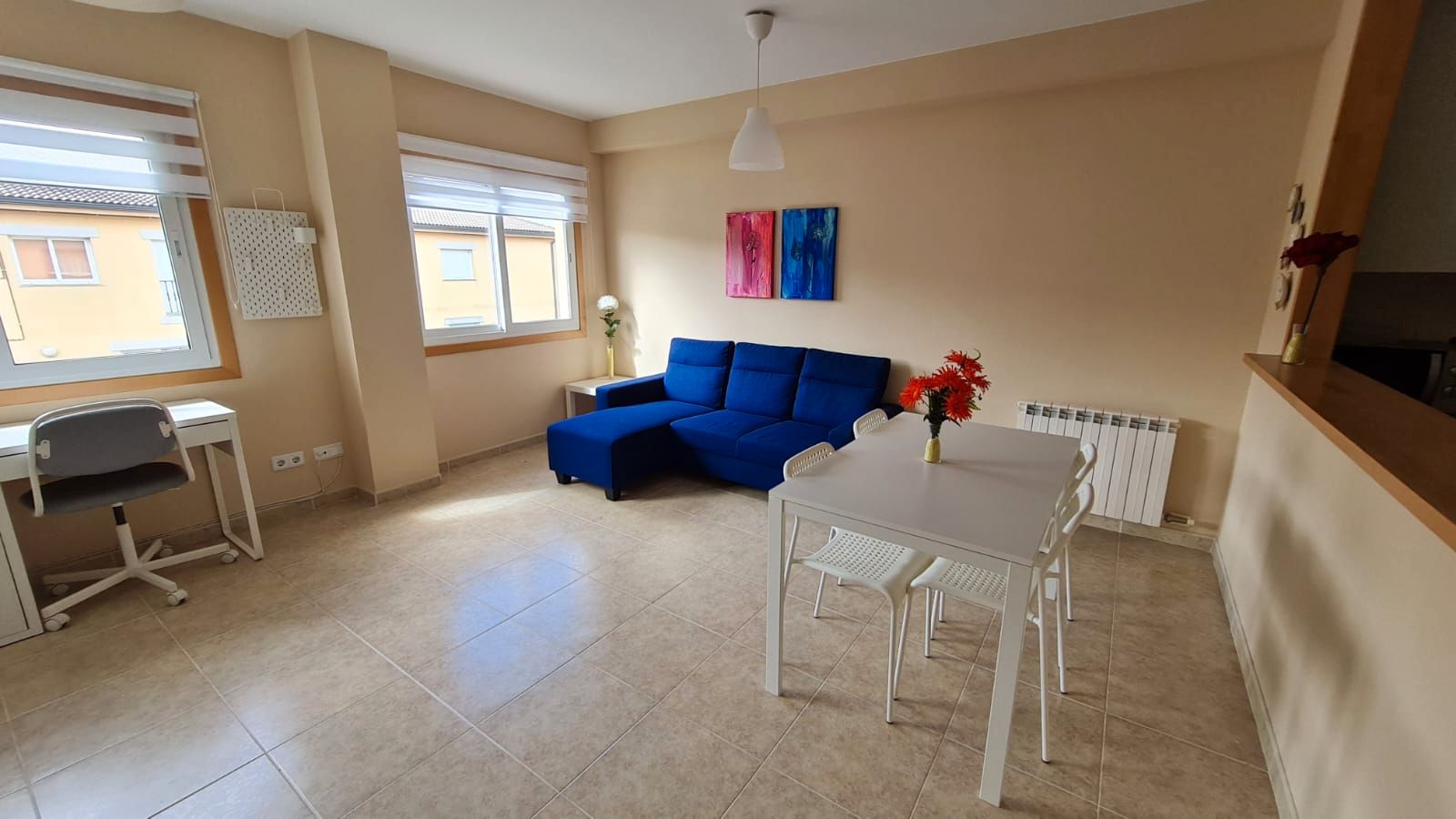 Wohnzimmer von Wohnungen zum Verkauf in Miño mit Heizung, Abstellraum und Möbliert