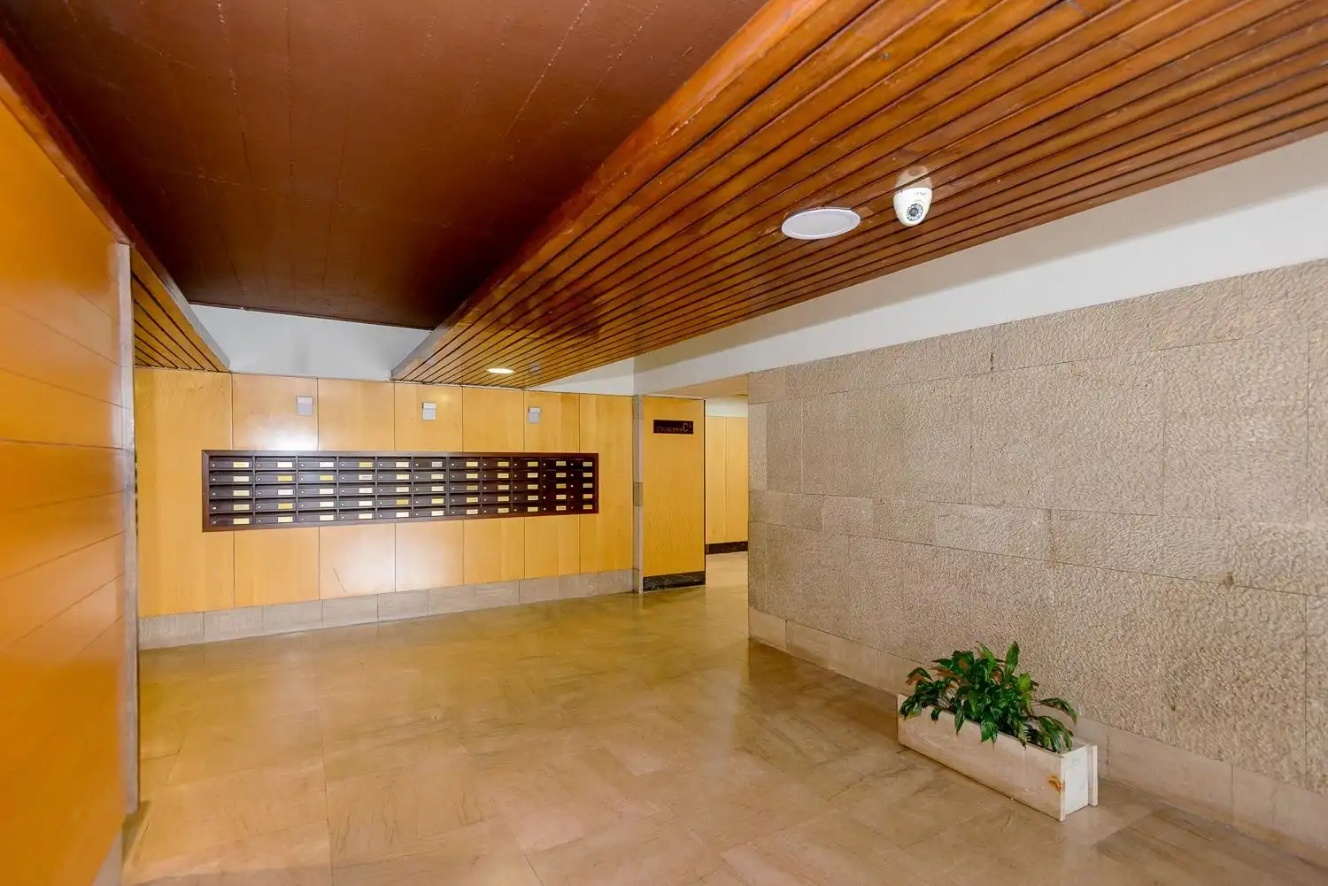 Piso en venta en Oviedo  con Calefacción y Parquet
