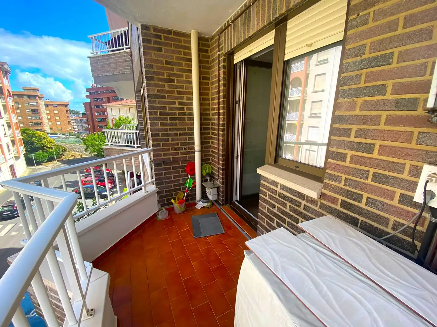 Balcony of Flat for sale in Castro-Urdiales  with Heating, Private garden and Parquet flooring