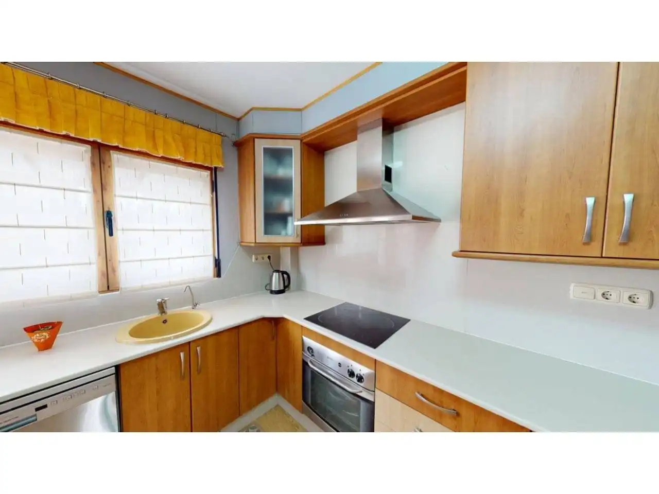 Cocina de Dúplex en venta en Caravaca de la Cruz con Aire acondicionado, Calefacción y Terraza